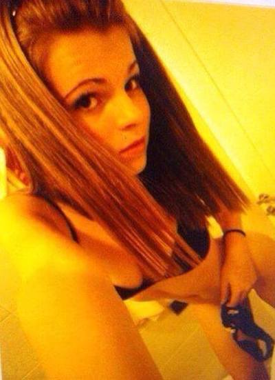 Escorts like Ashlyn are down to fuck you now!