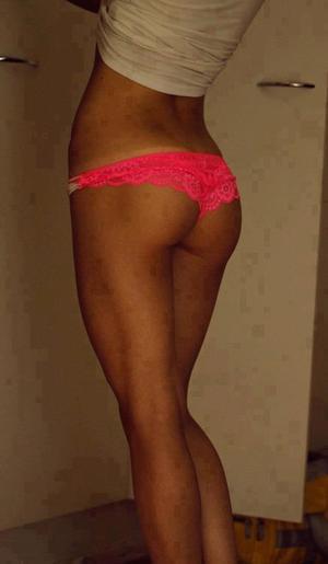 Escorts like Rocio are down to fuck you now!