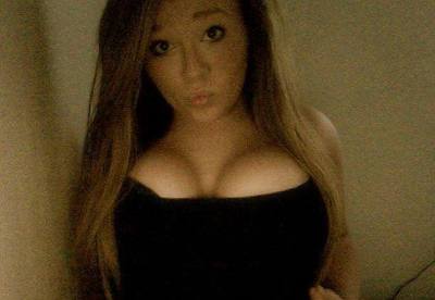 Caroline is a cheater looking for a guy like you!