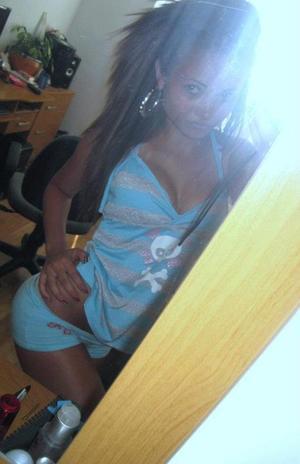 Eva is a cheater looking for a guy like you!