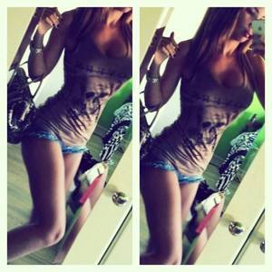 Looking for girls down to fuck? Desirae from Ohio is your girl