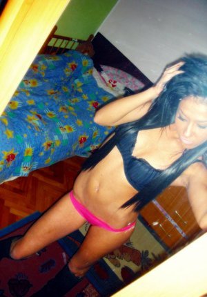 Savanna from Idaho is the best local fuck buddy you can ever find