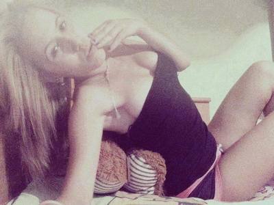 Sydney from Pennsylvania is interested in nsa sex with a nice, young man