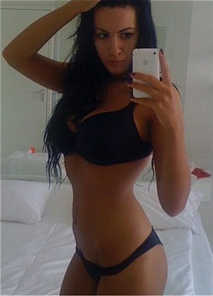 Brooke from Ohio is interested in nsa sex with a nice, young man