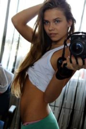 Looking for local cheaters? Take Makenna from Illinois home with you