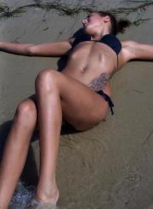 Meet local singles like Zariah from North Dakota who want to fuck tonight