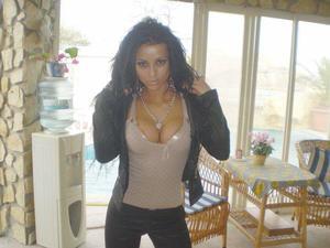 Aleida is a cheater looking for a guy like you!