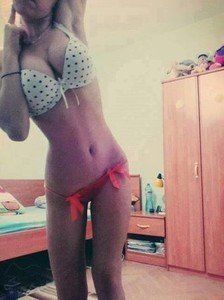 Hannah from California is looking for adult webcam chat